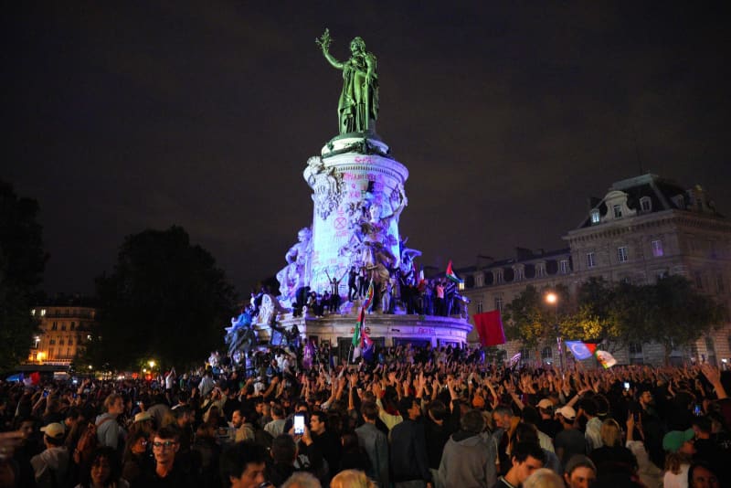 米大統領、フランス総選挙を評価　「過激主義ぶっつぶした」