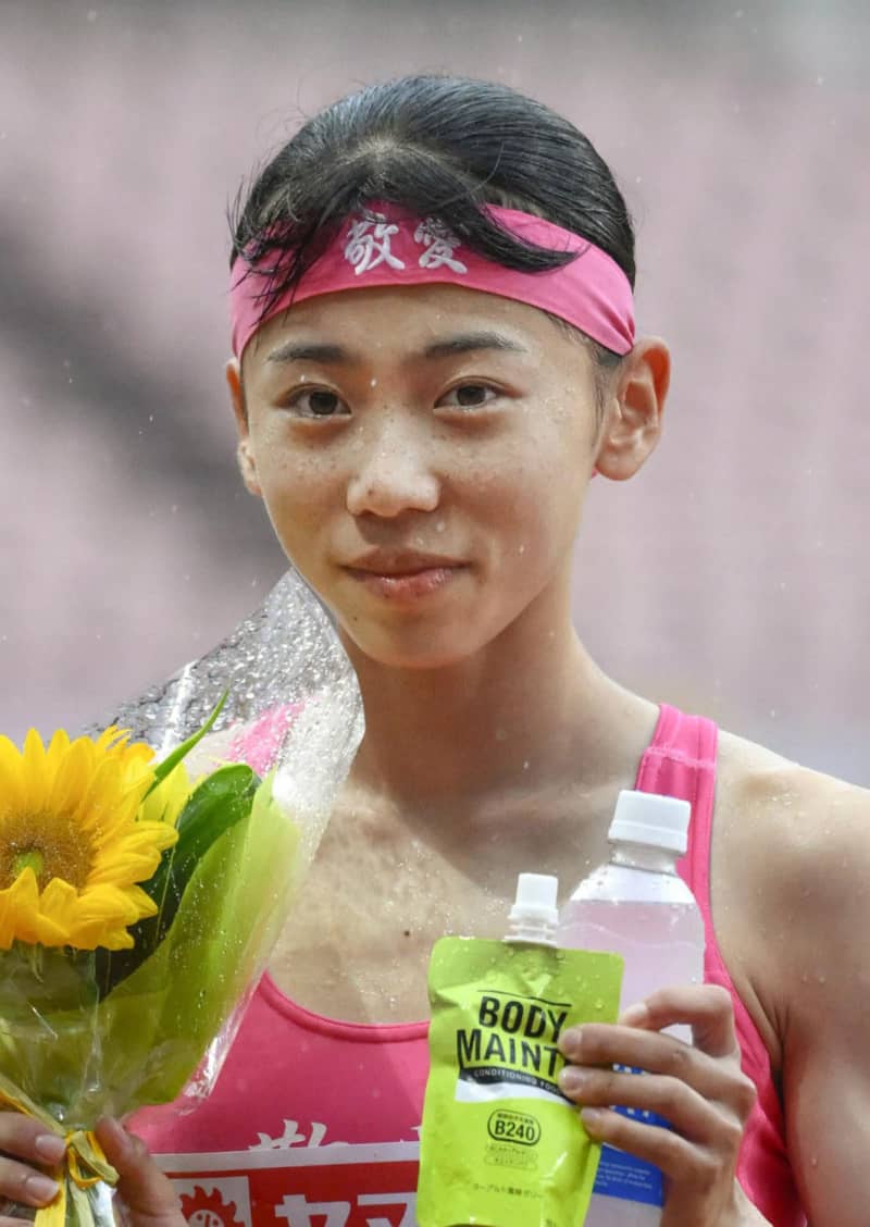 16歳久保、800mで日本新　陸上女子、19年ぶり更新