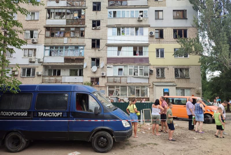 ウクライナ南部で3人死亡　住宅地にロシア軍ミサイル