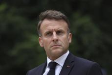 パリ五輪閉会まで暫定内閣維持　仏大統領「無秩序回避」