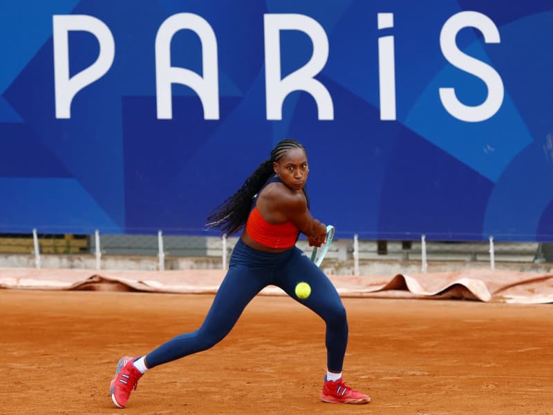 米国女子の旗手にテニスのガウフ　パリ五輪開会式