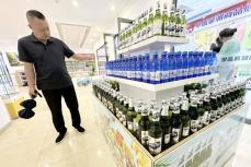 北朝鮮、輸出拡大へ商品展　中国・丹東でビールや化粧品