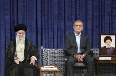 ペゼシュキアン大統領就任　イラン「国民は変化を期待」