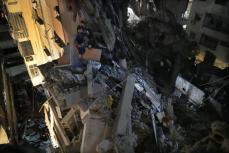 イスラエル、レバノン首都に空爆　ヒズボラ標的に報復、司令官殺害