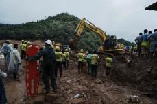 土砂崩れ死者288人に　インド南部ケララ州