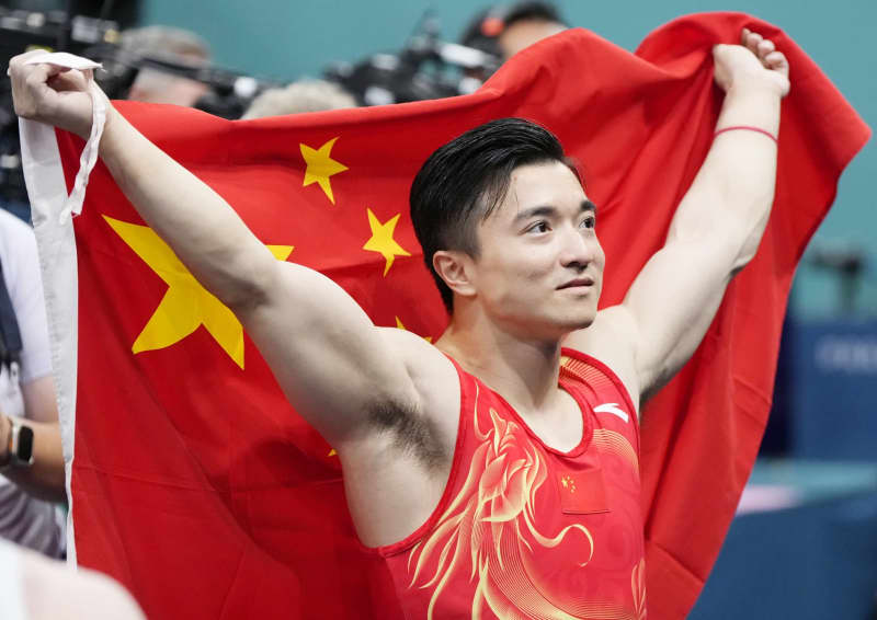 体操、中国がようやく「金」　つり輪の劉洋、団体銀「つらい」