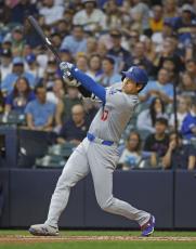 大リーグ、大谷が2戦連発37号　菊池は1失点で6勝目