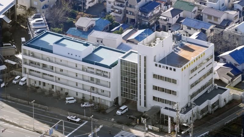 女子中学生に性的暴行疑い　教諭の38歳男逮捕、大阪