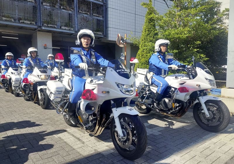 交通事故防止で「今が正念場」　警視庁が秋の安全運動出動式