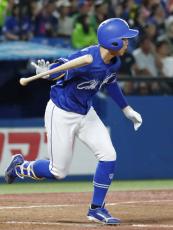 ヤ6―7中（21日）　岡林が勝ち越し打