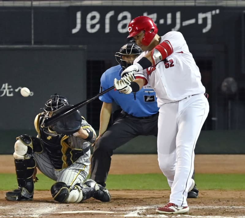 広3―2神（27日）　広島、延長でサヨナラ勝ち