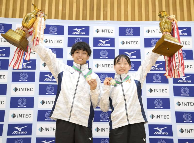 宮野、石田が初優勝　全日本トランポリン最終日