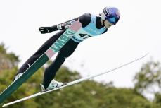 男子は小林陵が4度目優勝　全日本ジャンプ、女子は伊藤2冠