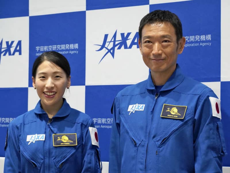 宇宙飛行士2人を正式認定　国際月探査での活躍期待