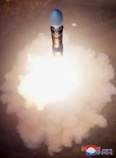 北朝鮮発射は「火星19」　新型ICBM、米韓に反発