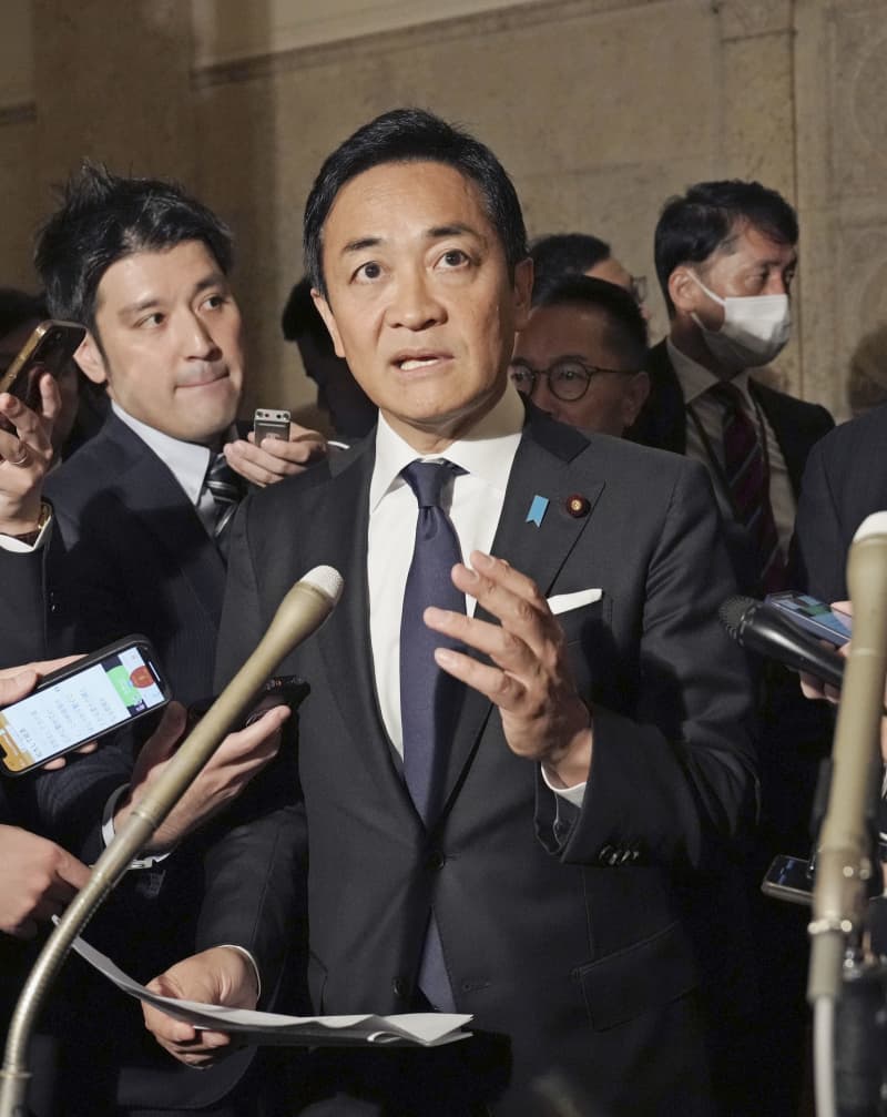 首相、政治改革協議を打診　早期法改正へ、立民・国民と会談