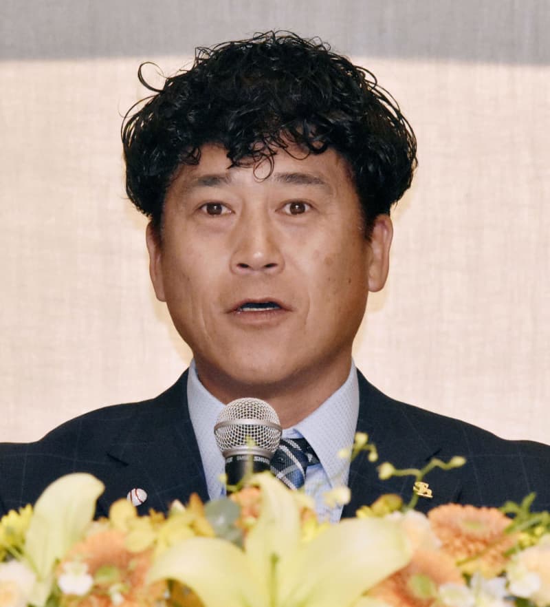 城島氏、新設のCBO就任へ意欲　ソフトバンク