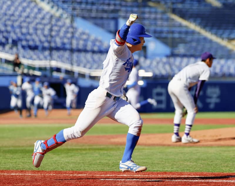 大学決勝は青学大―創価大　明治神宮野球、25日に対戦