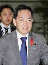 自民支部寄付不記載「事務ミス」　浅尾環境相、訂正方針