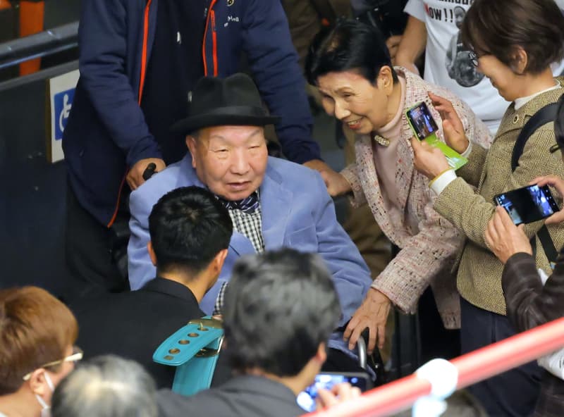 袴田さんが東京でボクシング観戦　姉「58年闘い、勝ちました」