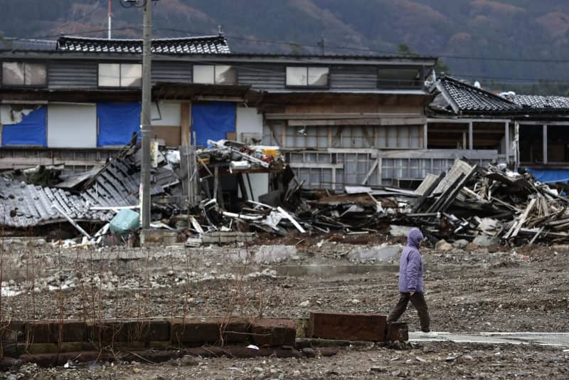 能登地震11カ月、冬の不安募る　なりわい復興に向け歩みも