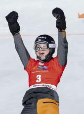 三木つばきが今季初優勝　スノボW杯パラレル回転