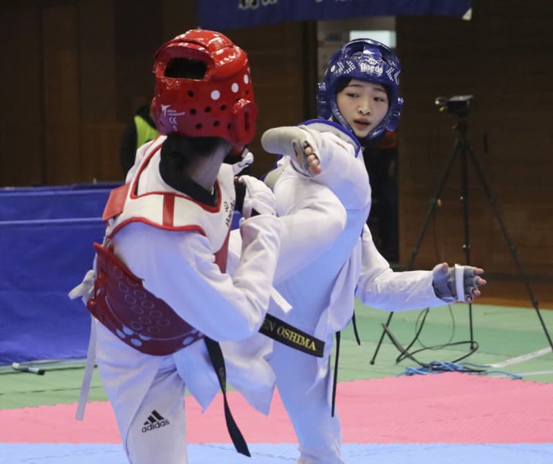 18歳の岡本留佳が4連覇　テコンドー全日本選手権