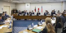 南シナ海巡り初の高官協議　日米比、海洋分野で協力