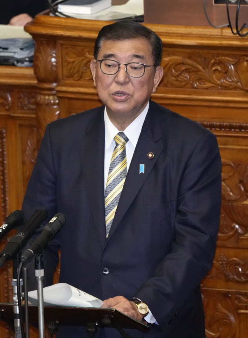 税収減の懸念「丁寧に応える」　参院決算審議で石破首相