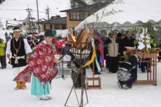 鳥取・大山スキー場で安全祈願　ゲレンデの積雪50センチ