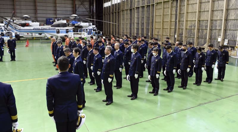 羽田事故1年を前に海保が追悼式　死亡の乗員5人へ黙とう