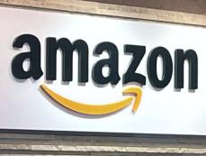 アマゾン「配送中に事故」4割　契約配達員、荷物量軽減訴え