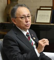 沖縄知事、米兵事件に過剰な基地　早期の負担軽減を要求