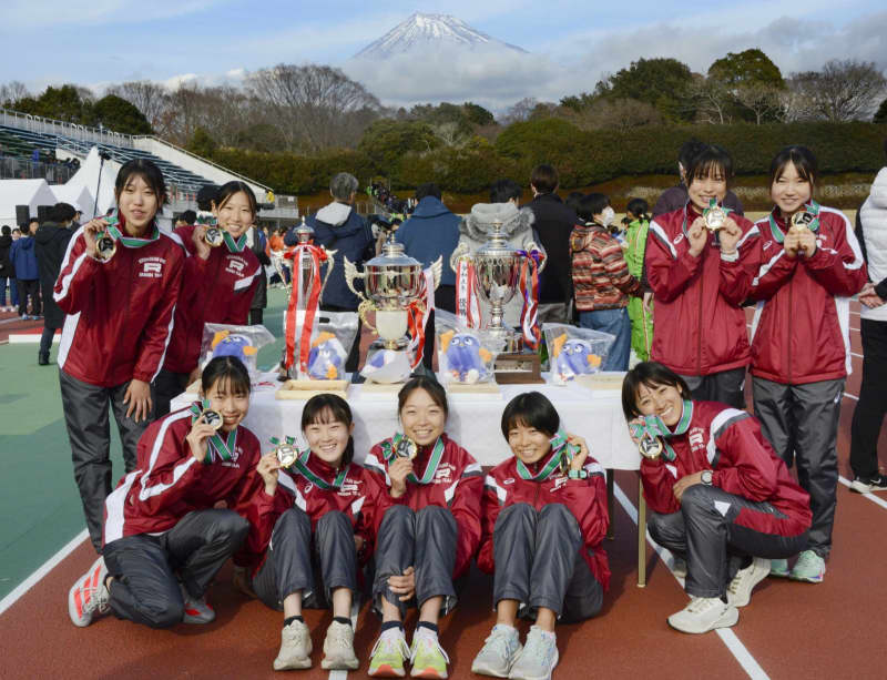 立命大が7大会ぶり6度目優勝　全日本大学女子選抜駅伝