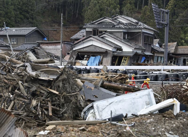 「能登半島で暮らす」79％　半数超が元の自宅強く望む