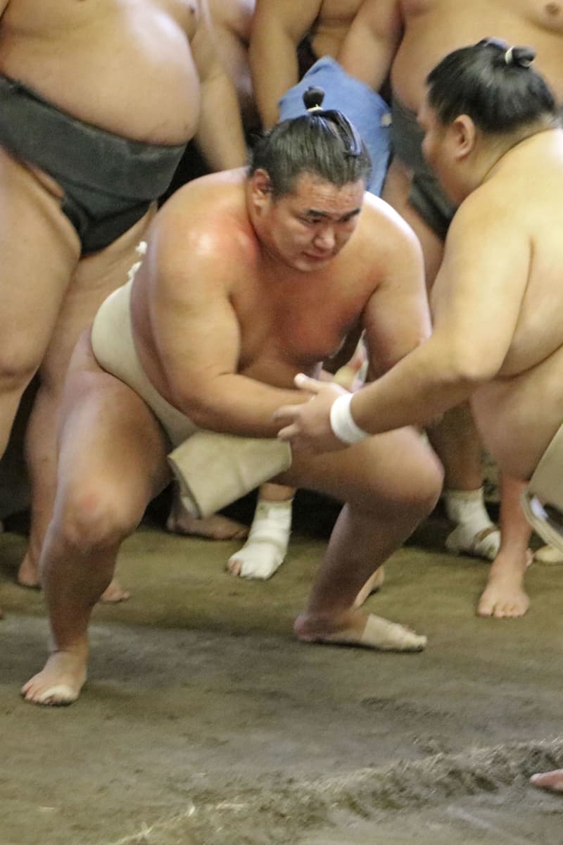 豊昇龍「上を目指して」　綱とりへ始動、16戦全勝