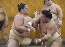 綱とり狙う大関琴桜ペース上げる　出稽古の大栄翔らに25勝5敗