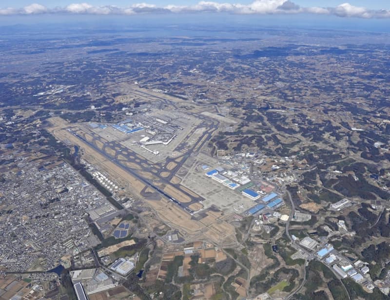 成田空港の発着上限34万回に　10月末拡大へ自治体と調整