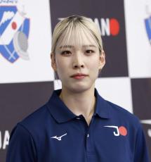 フェンシング、江村美咲が優勝　グランプリ大会