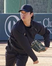 巨人・山崎、開幕投手に意欲　井上は2桁勝利狙う