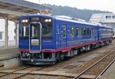 能登の震災語り部列車、定期運行　4月から個人客も乗車可能