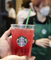 スタバの新ストロー、沖縄で導入　バイオプラ製、3月から全国へ