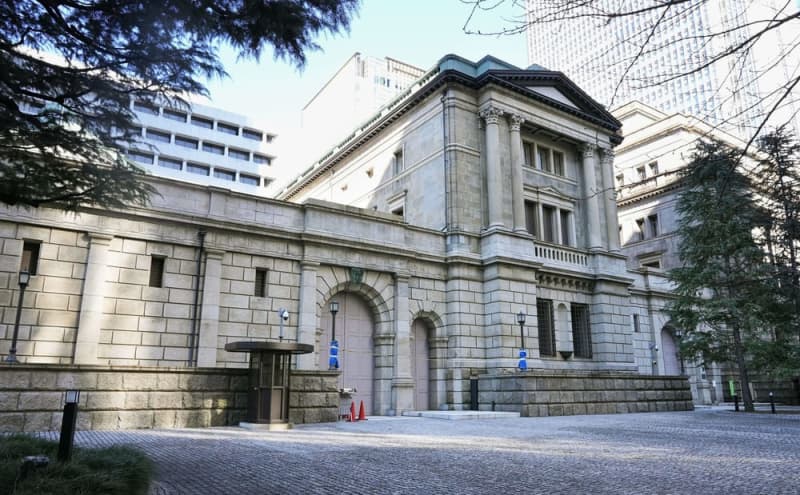 日銀利上げ、0.5％へ　米国高金利で円安継続も