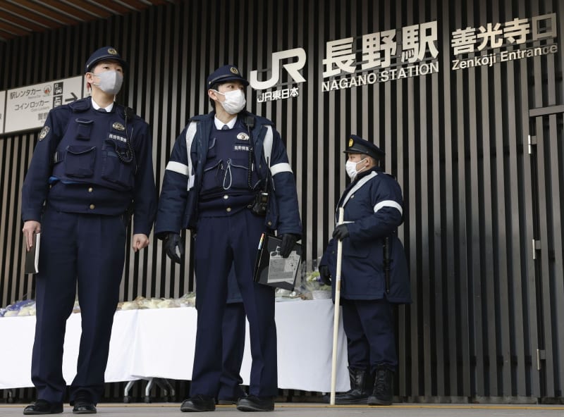 小中学生延べ4800人登校控え　JR長野駅前殺傷事件、不安感じ