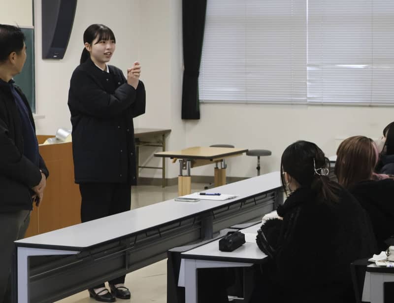 先生の卵に「吃音」理解を　当事者ら、香川大で出前講座