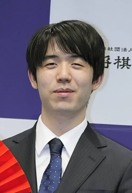 藤井王将、防衛にあと1勝　将棋7番勝負で3連勝