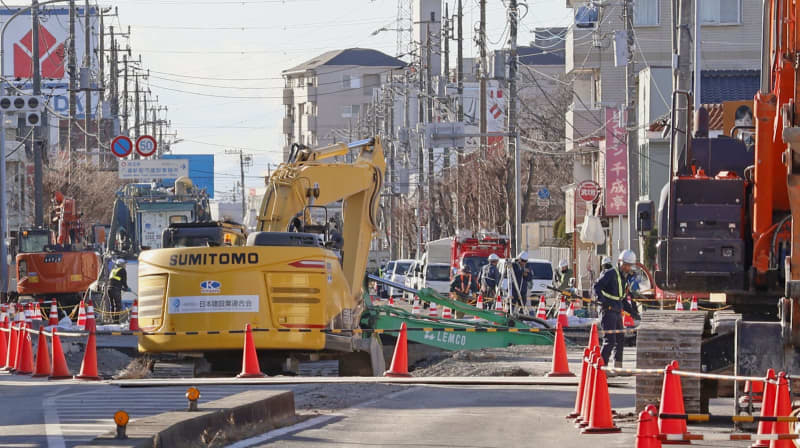 埼玉陥没、穴の捜索終了　手がかりなく、別手段検討