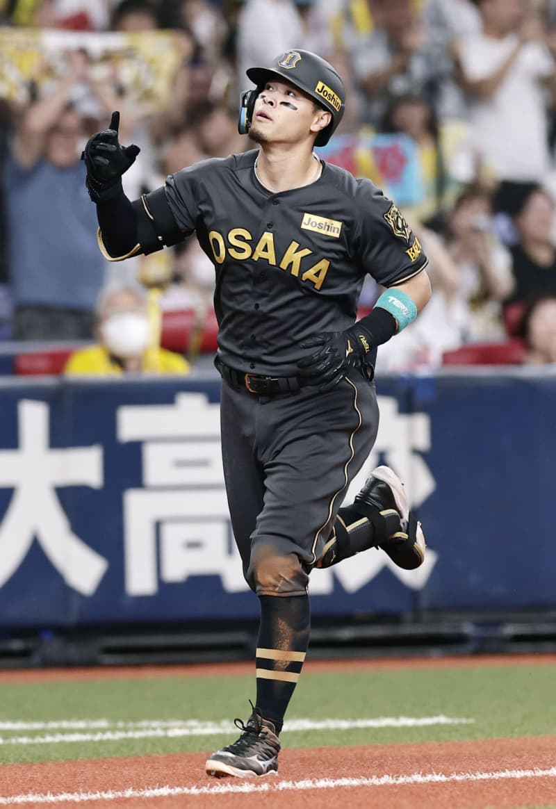 神5―2ヤ（10日） 佐藤輝明、31号含む4安打｜Infoseekニュース