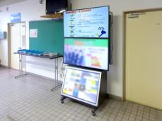 嶺南運転者教育センターに福井県内では 3 箇所目となる 広告付案内板（ナビタ）を設置