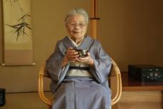 「緑のお茶が映える唯一無二の器」　来年100歳の女性、膳所焼守ったアイデア